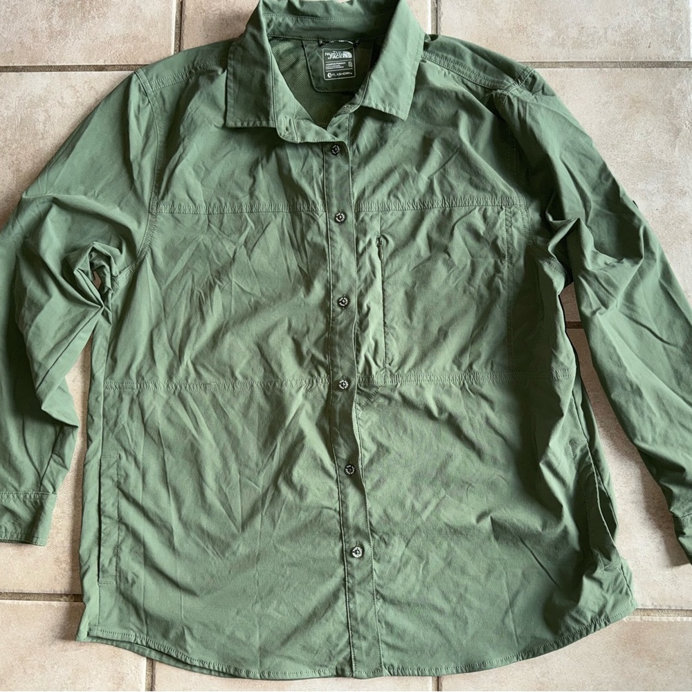 The North Face Green Lightweight Shirt Jacket women’s size XL